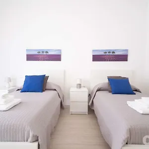 Casa Viviana - Policlinico Affittacamere Bari